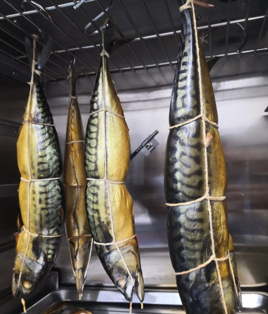 Fresh Hot Smoked Mackerel 290-350g