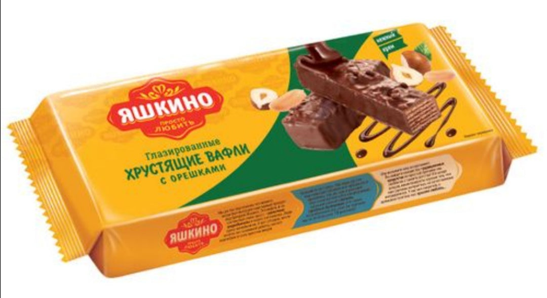 Glazed waffles "Yashkino" with nuts 200g