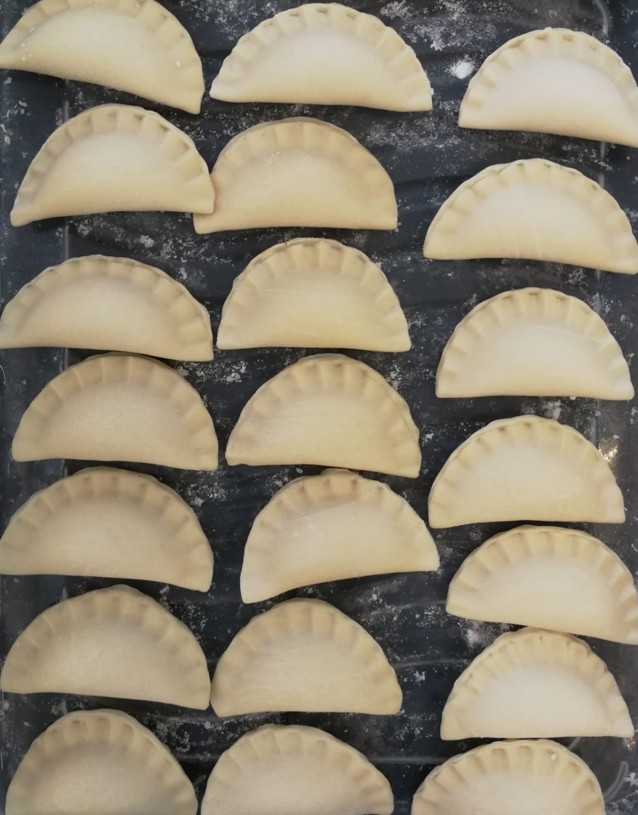 Eastern Europe Handmade Dumplings Cottage Cheese and Potatoes (Вареники с творог и картошка) 400g