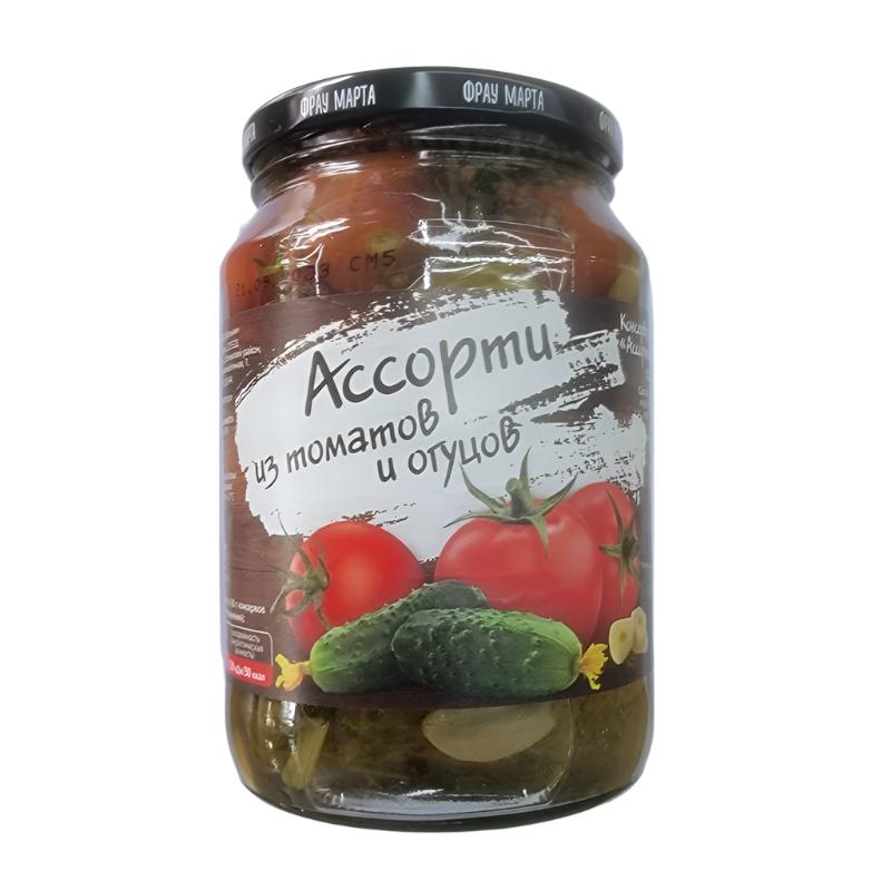 "Frau Marta" Assorted Pickled Tomatoes and Cucumbers, 680g